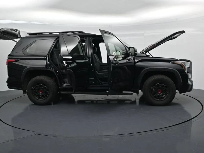 2025 Toyota Sequoia 3rd Gen - Image 18 of 19