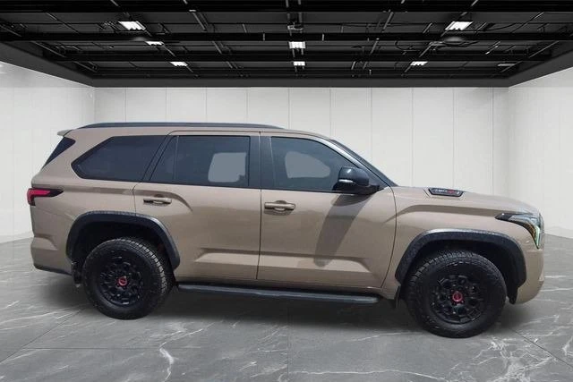 2025 Toyota Sequoia 3rd Gen - Image 6 of 10