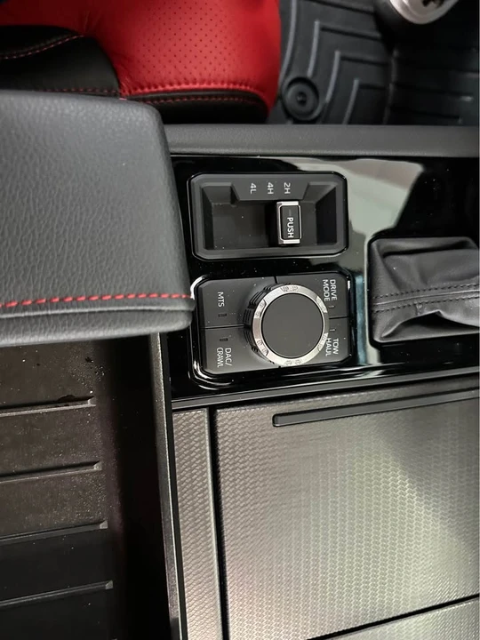 2025 Toyota Sequoia 3rd Gen - Image 12 of 19