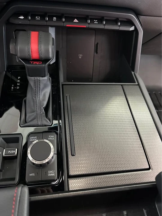 2025 Toyota Sequoia 3rd Gen - Image 13 of 19