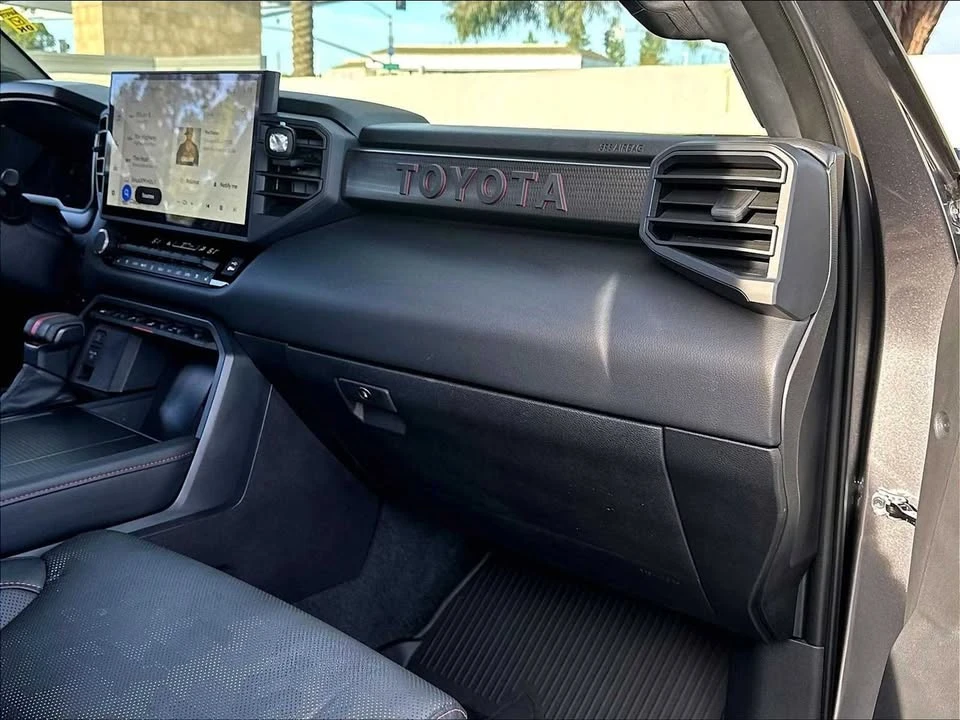 2025 Toyota Sequoia 3rd Gen - Image 16 of 19