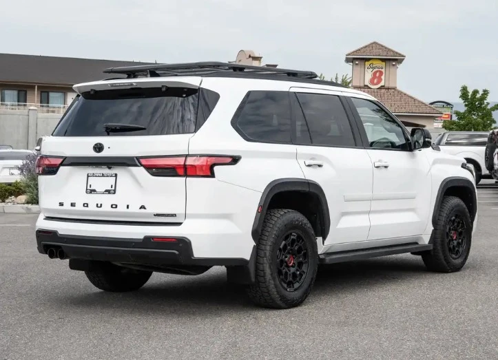 2025 Toyota Sequoia 3rd Gen - Image 8 of 8