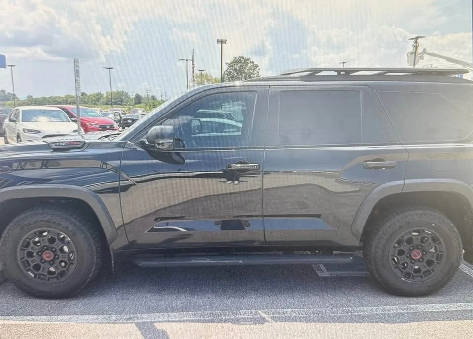 2025 Toyota Sequoia 3rd Gen - Image 5 of 6
