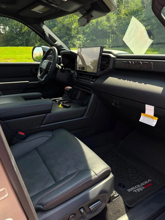 2025 Toyota Sequoia 3rd Gen - Image 7 of 20
