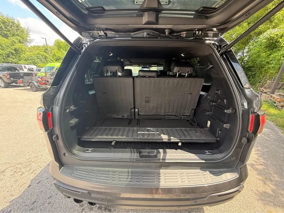2025 Toyota Sequoia 3rd Gen - Image 13 of 15