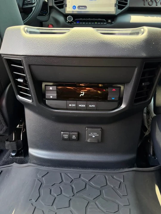 2025 Toyota Sequoia 3rd Gen - Image 15 of 20
