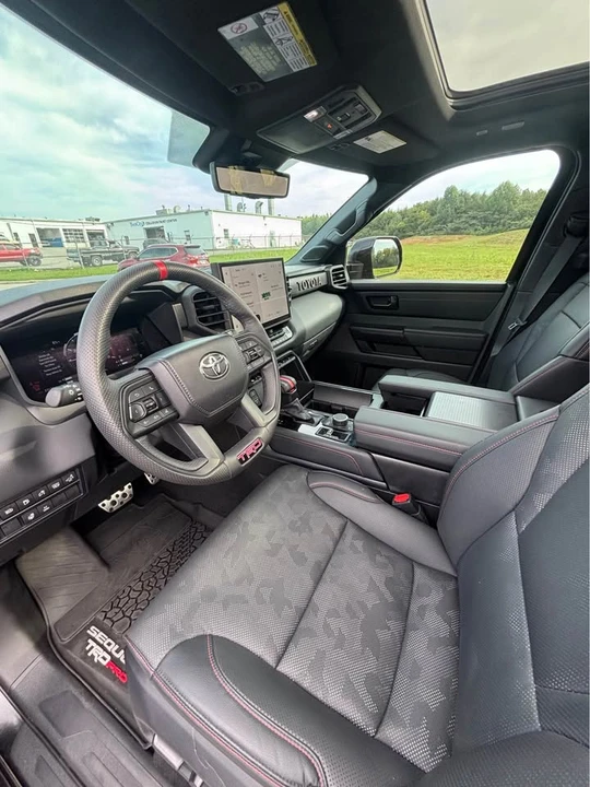 2025 Toyota Sequoia 3rd Gen - Image 9 of 10