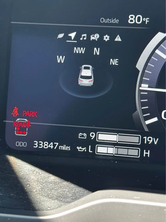2025 Toyota Sequoia 3rd Gen - Image 19 of 19