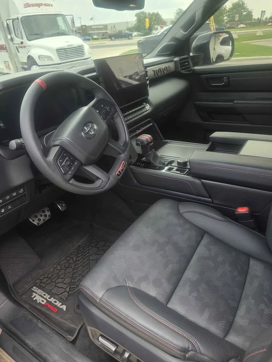 2025 Toyota Sequoia 3rd Gen - Image 5 of 9