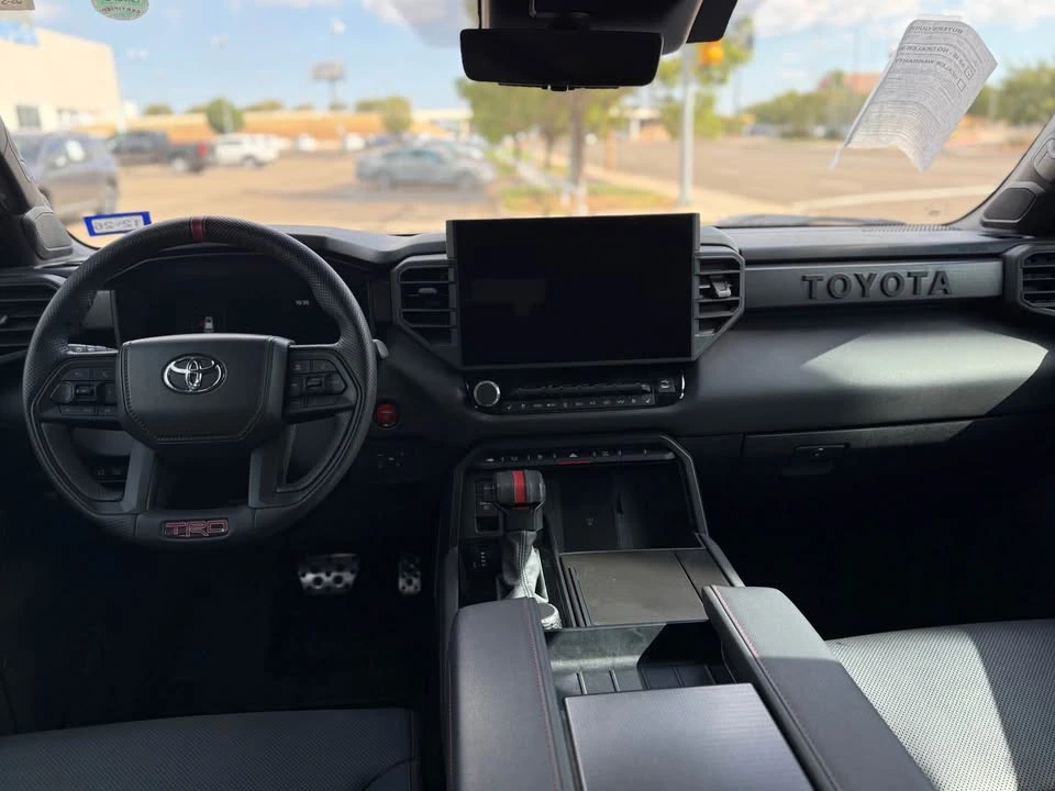 2025 Toyota Sequoia 3rd Gen - Image 14 of 15