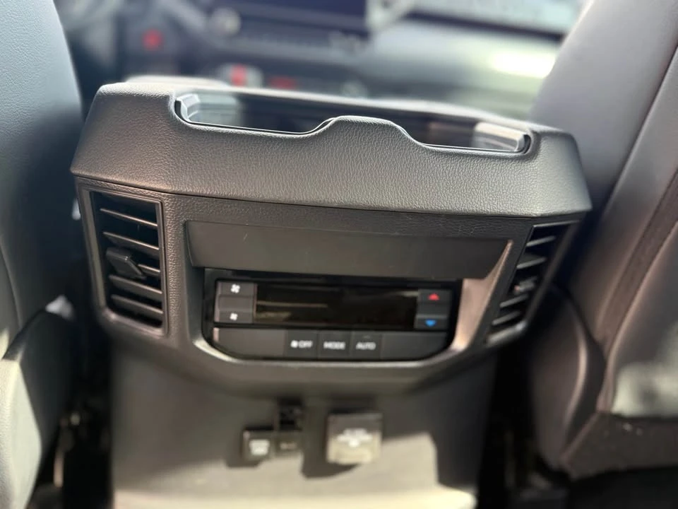 2025 Toyota Sequoia 3rd Gen - Image 13 of 15