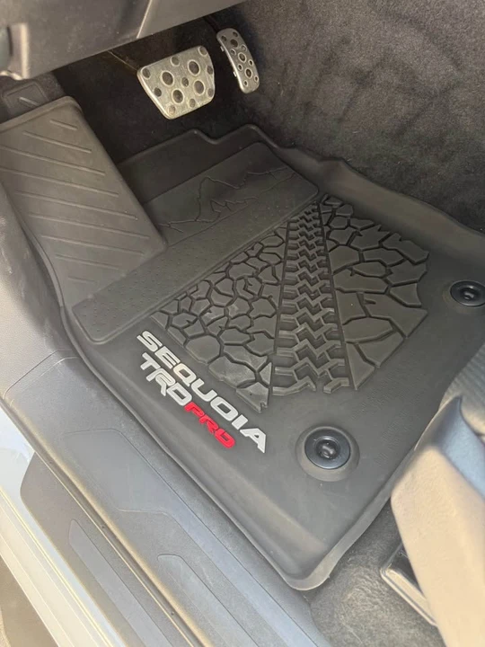 2025 Toyota Sequoia 3rd Gen - Image 7 of 10