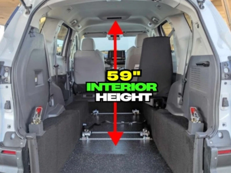 2025 Toyota Sienna 4th Gen - Image 21 of 21