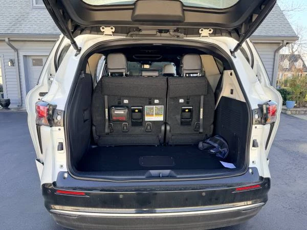 2025 Toyota Sienna 4th Gen - Image 6 of 20