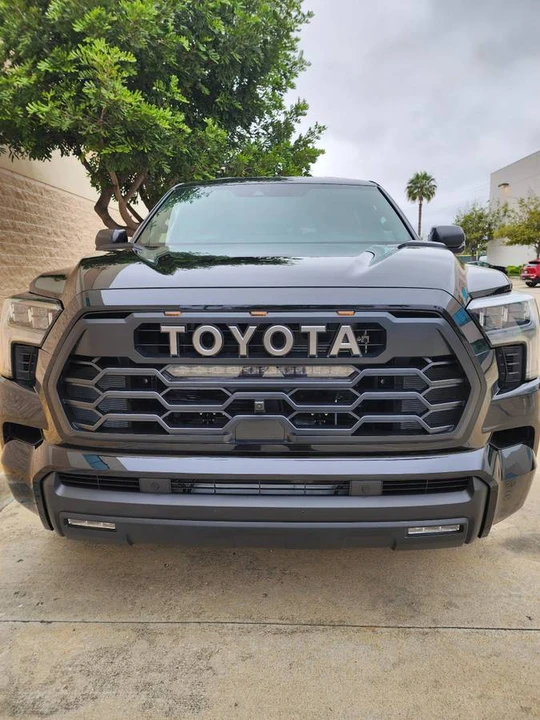 2025 Toyota Sequoia 3rd Gen - Image 4 of 10