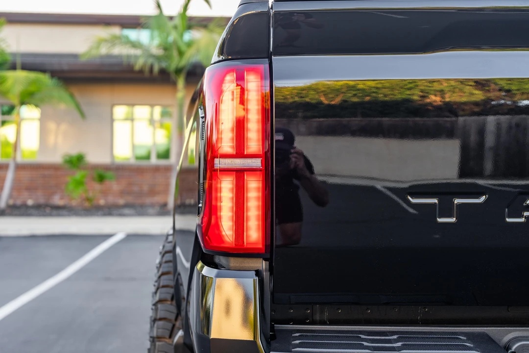 2025 Toyota Tacoma 4th Gen - Image 19 of 31