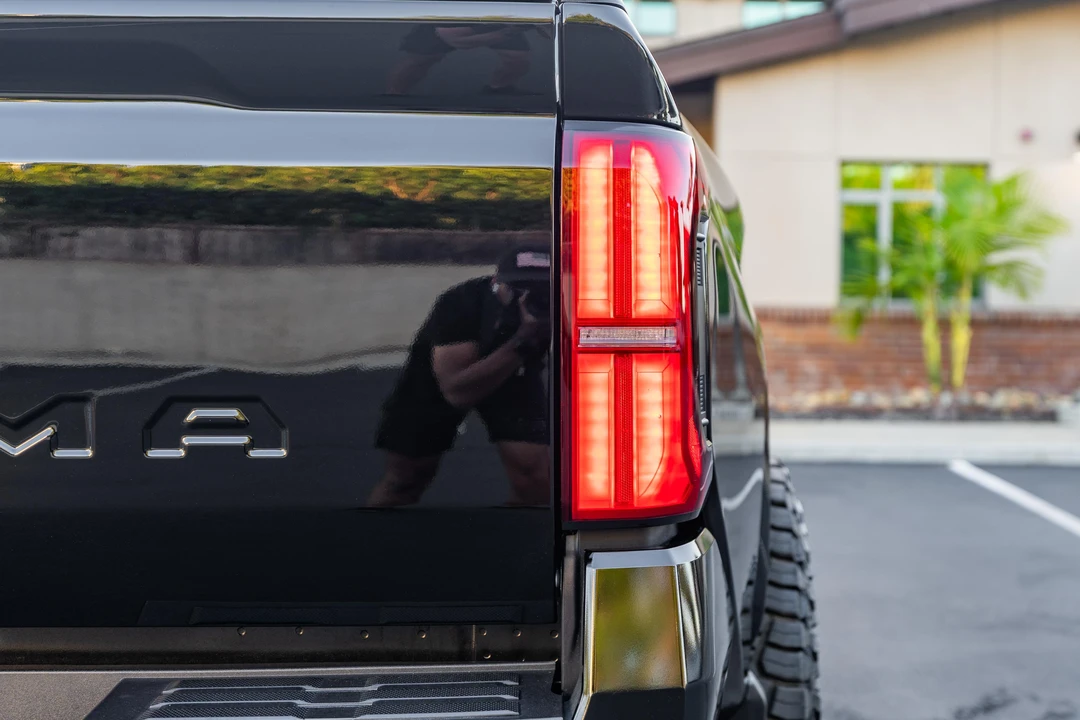 2025 Toyota Tacoma 4th Gen - Image 28 of 31