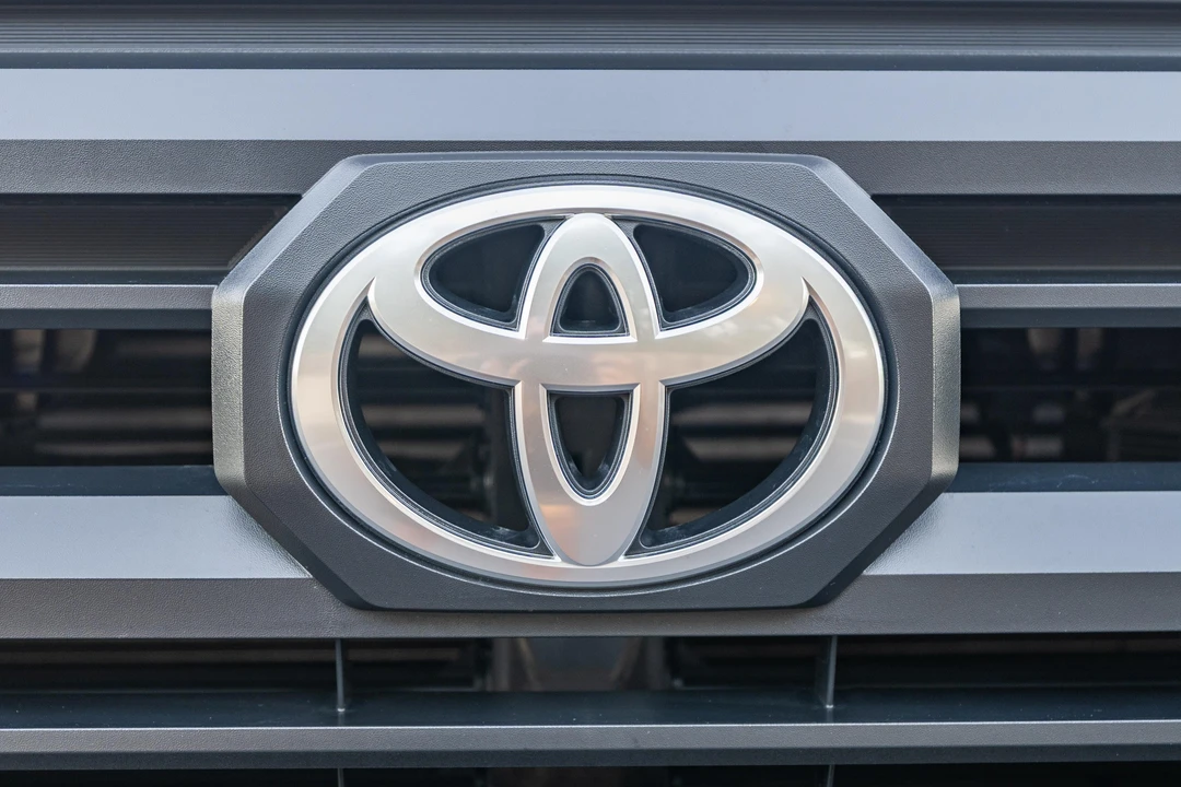 2025 Toyota Tacoma 4th Gen - Image 12 of 31