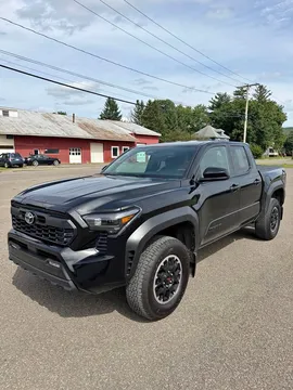 2025 Toyota Tacoma TRD Off-Road Pickup 4D 5 ft
