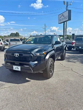 2025 Toyota Tacoma TRD Off-Road Pickup 4D 5 ft
