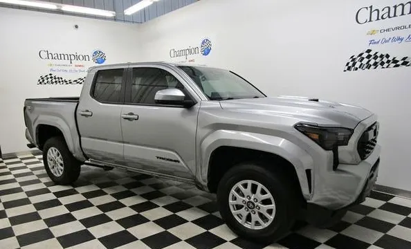 2025 Toyota Tacoma TRD Sport