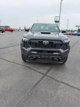 2025 Toyota Tacoma TRD Sport Pickup 4D 5 ft
