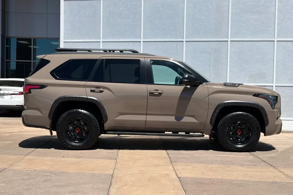 2025 Toyota Sequoia 3rd Gen - Image 13 of 13