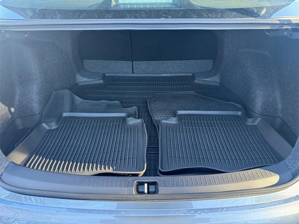 2025 Toyota Corolla 12th Gen - Image 14 of 20