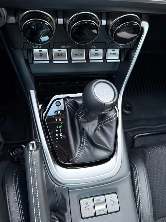 2025 Toyota GR86 2nd Gen - Image 6 of 7