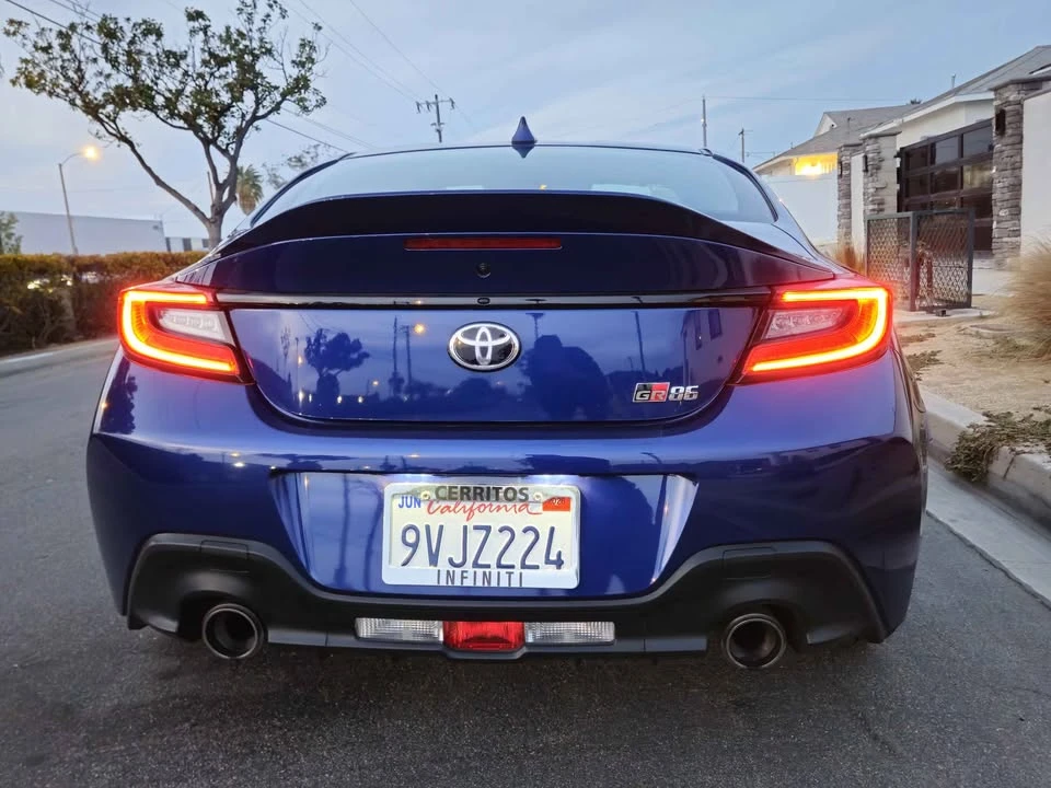 2025 Toyota GR86 2nd Gen - Image 5 of 15