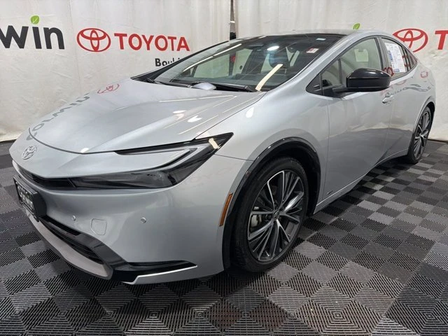 2025 Toyota Prius 5th Gen - Image 3 of 20