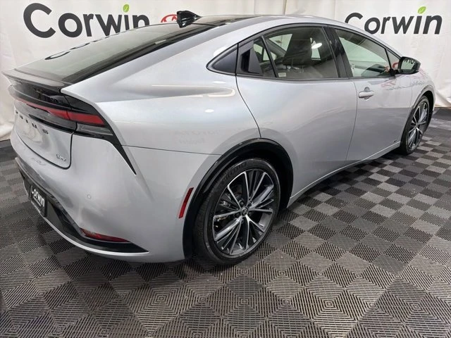 2025 Toyota Prius 5th Gen - Image 6 of 20