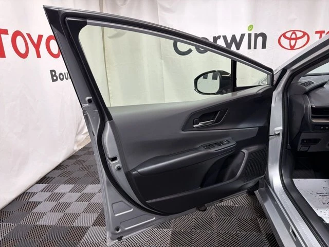 2025 Toyota Prius 5th Gen - Image 19 of 20