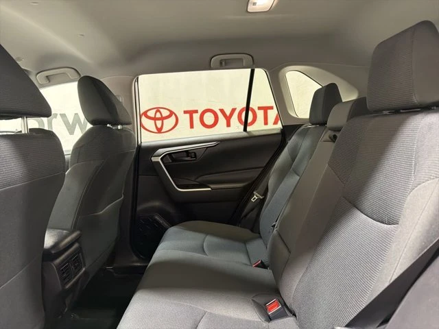 2025 Toyota RAV4 5th Gen - Image 20 of 20