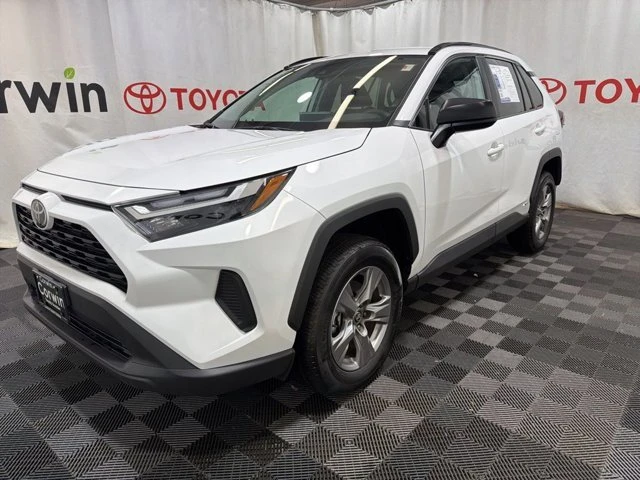 2025 Toyota RAV4 5th Gen - Image 3 of 20