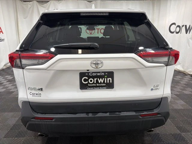 2025 Toyota RAV4 5th Gen - Image 5 of 20