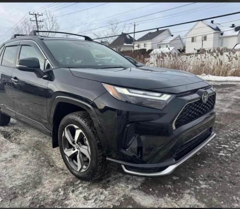 2025 Toyota RAV4 5th Gen - Image 2 of 9