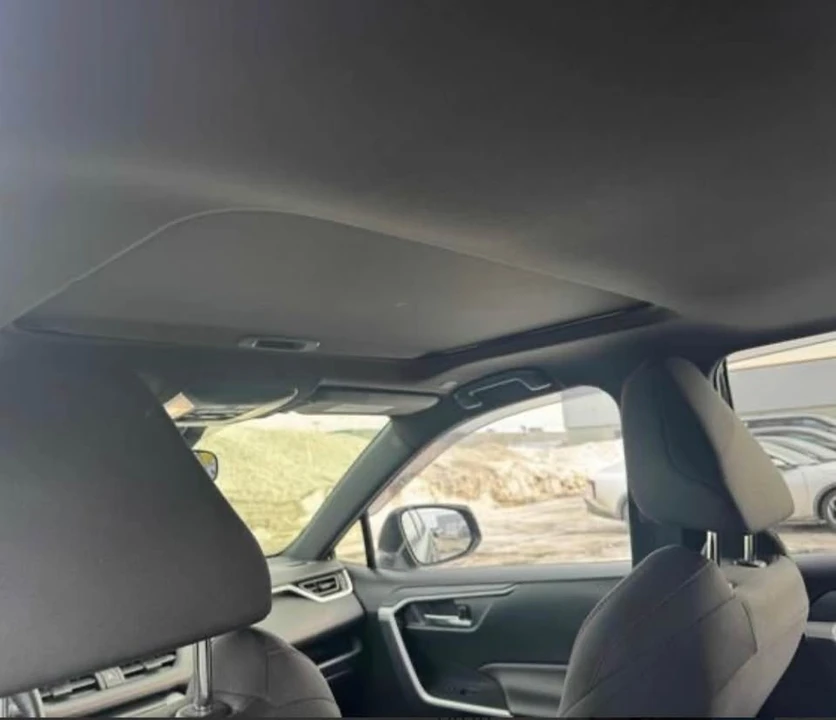2025 Toyota RAV4 5th Gen - Image 7 of 9