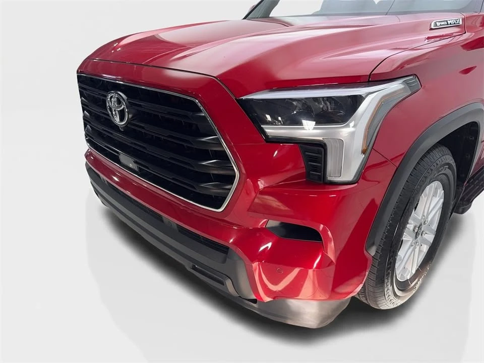 2025 Toyota Sequoia 3rd Gen - Image 15 of 19