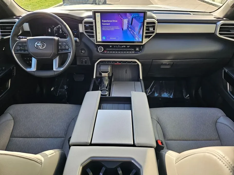 2025 Toyota Sequoia 3rd Gen - Image 20 of 20