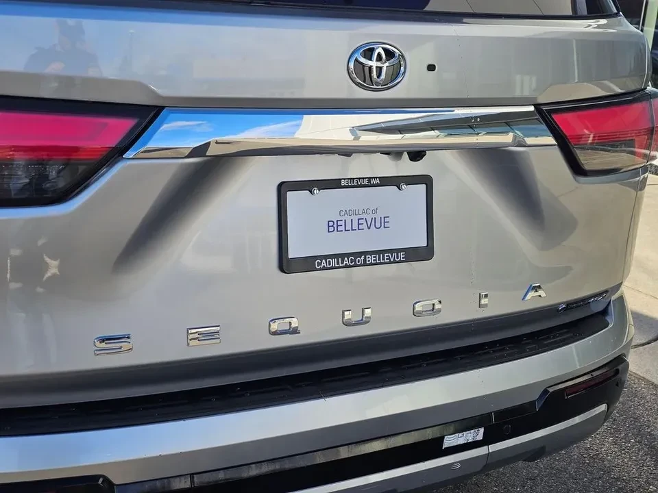 2025 Toyota Sequoia 3rd Gen - Image 15 of 20
