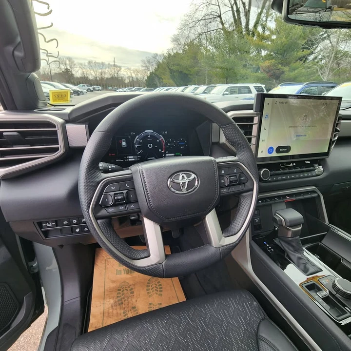 2025 Toyota Sequoia 3rd Gen - Image 8 of 15