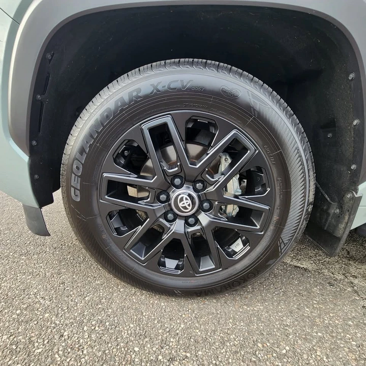 2025 Toyota Sequoia 3rd Gen - Image 11 of 15