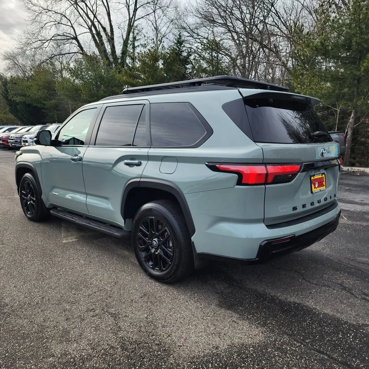 2025 Toyota Sequoia 3rd Gen - Image 5 of 15