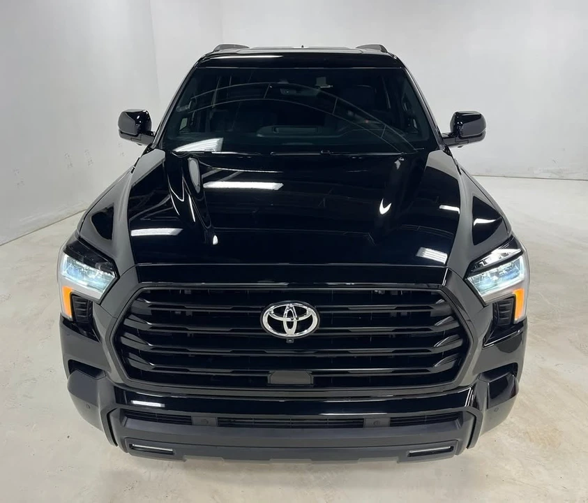 2025 Toyota Sequoia 3rd Gen - Image 5 of 19