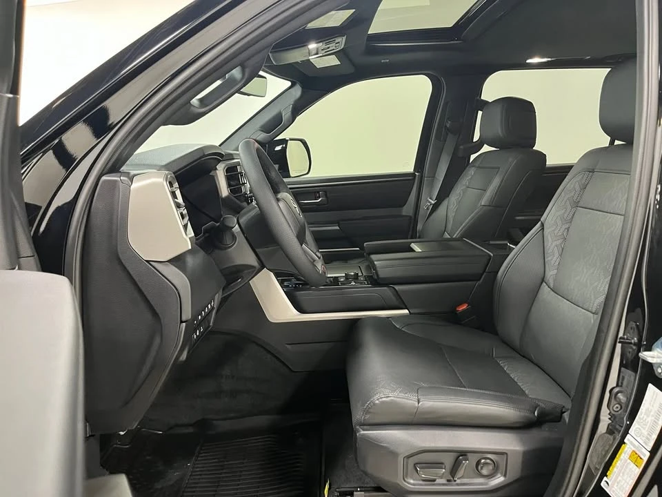 2025 Toyota Sequoia 3rd Gen - Image 18 of 19