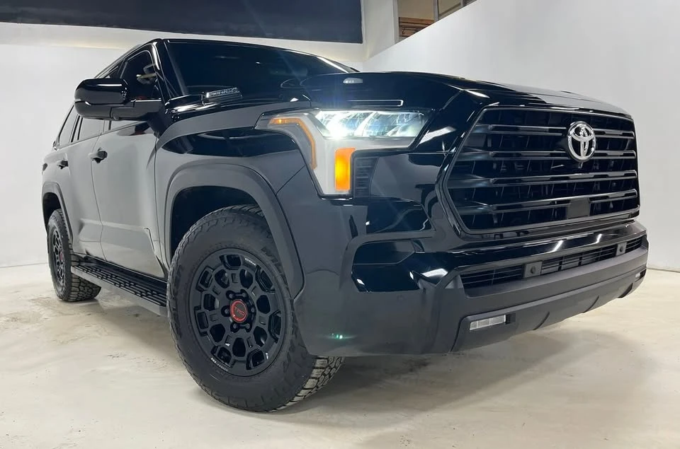 2025 Toyota Sequoia 3rd Gen - Image 3 of 19