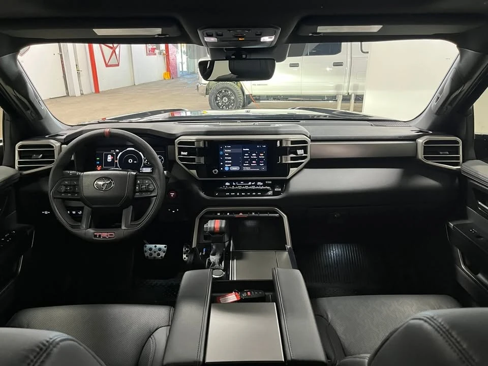2025 Toyota Sequoia 3rd Gen - Image 16 of 19