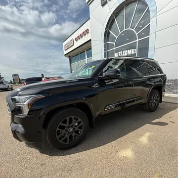 2025 Toyota Sequoia Platinum