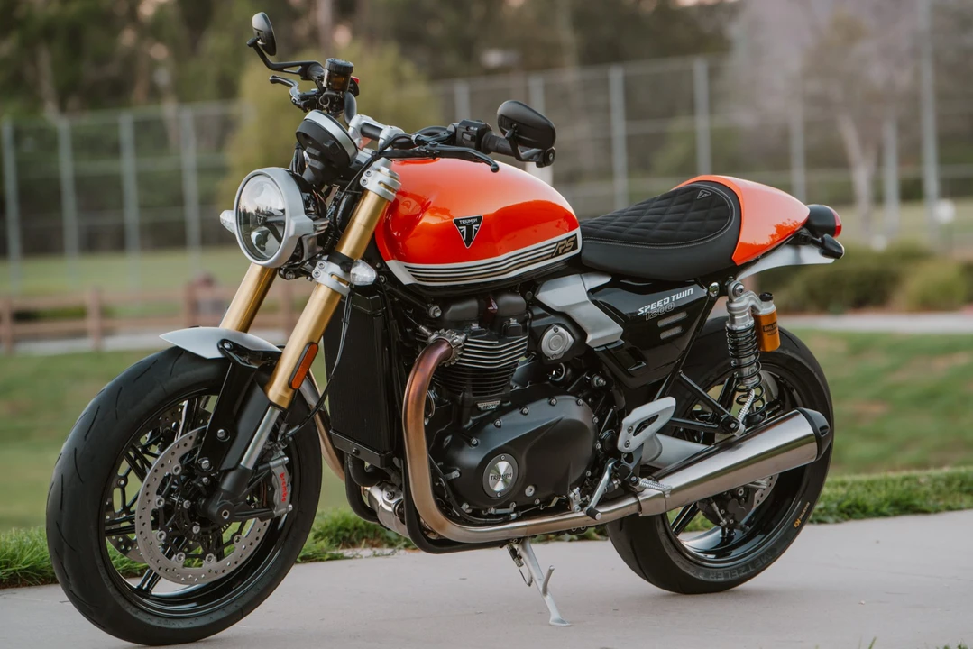 2025 Triumph Speed Twin 1200 - Image 4 of 31